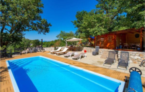 Awesome home in Moscenicka Draga w/ Outdoor swimming pool, WiFi and 3 Bedrooms
